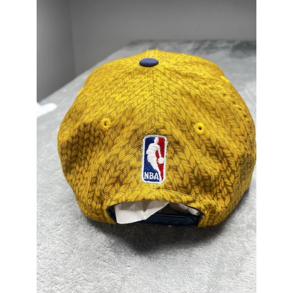 Adidas Indiana‎ Pacers NBA Snapback Hat Yellow Blue Knit Pattern Flat Brim Cap